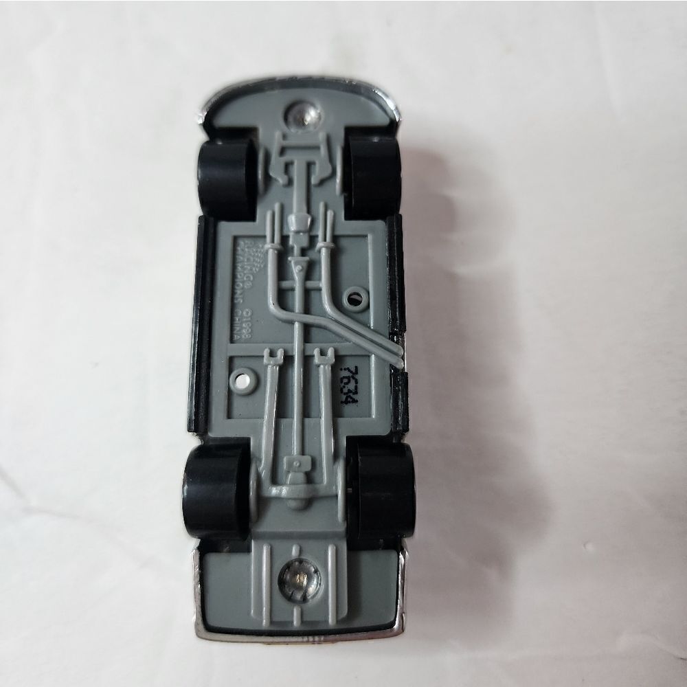 Vintage Racing Champions Cheese-It Gray #00 Baja performance boats die-cast car - Picture 3 of 4